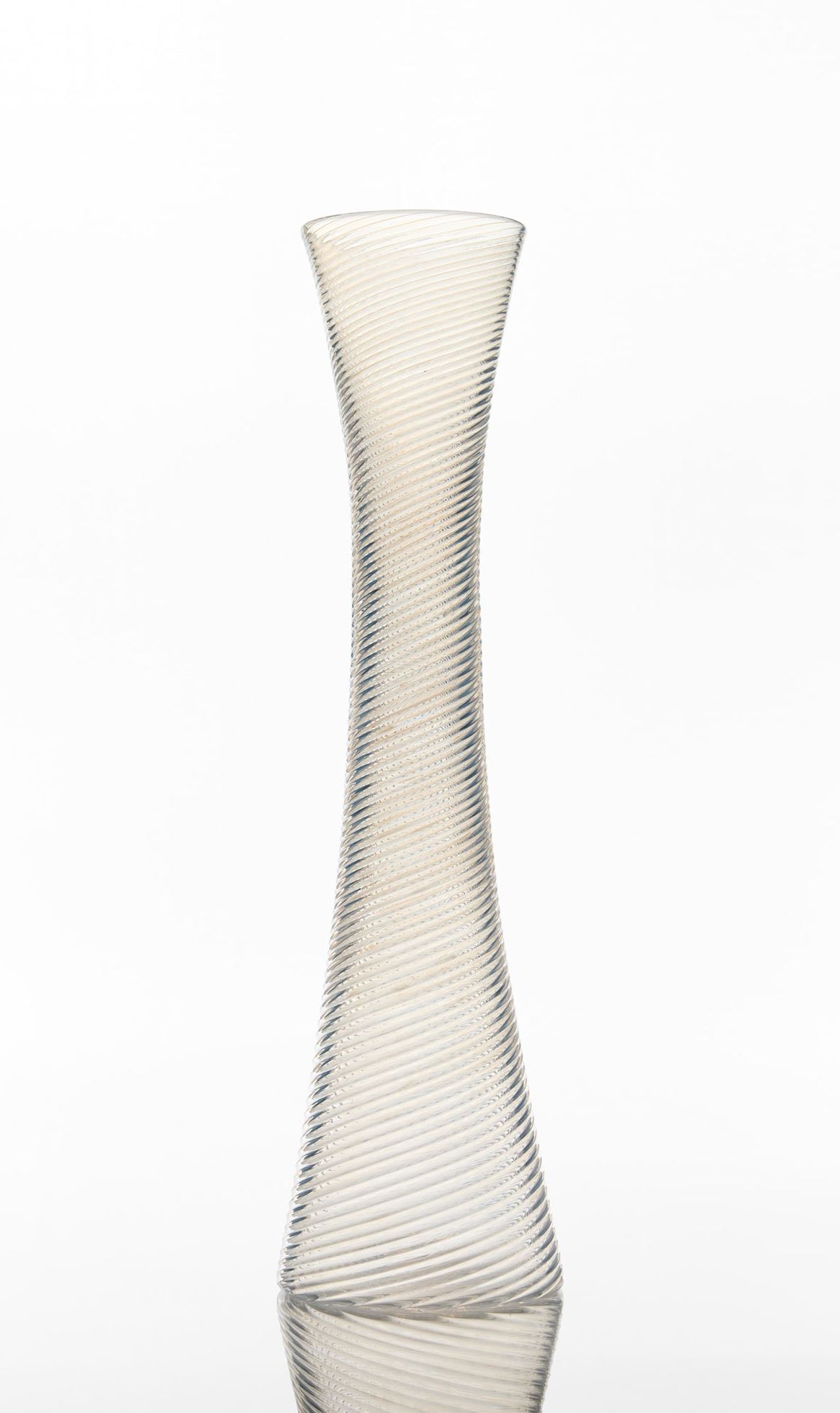Lucente Vessel